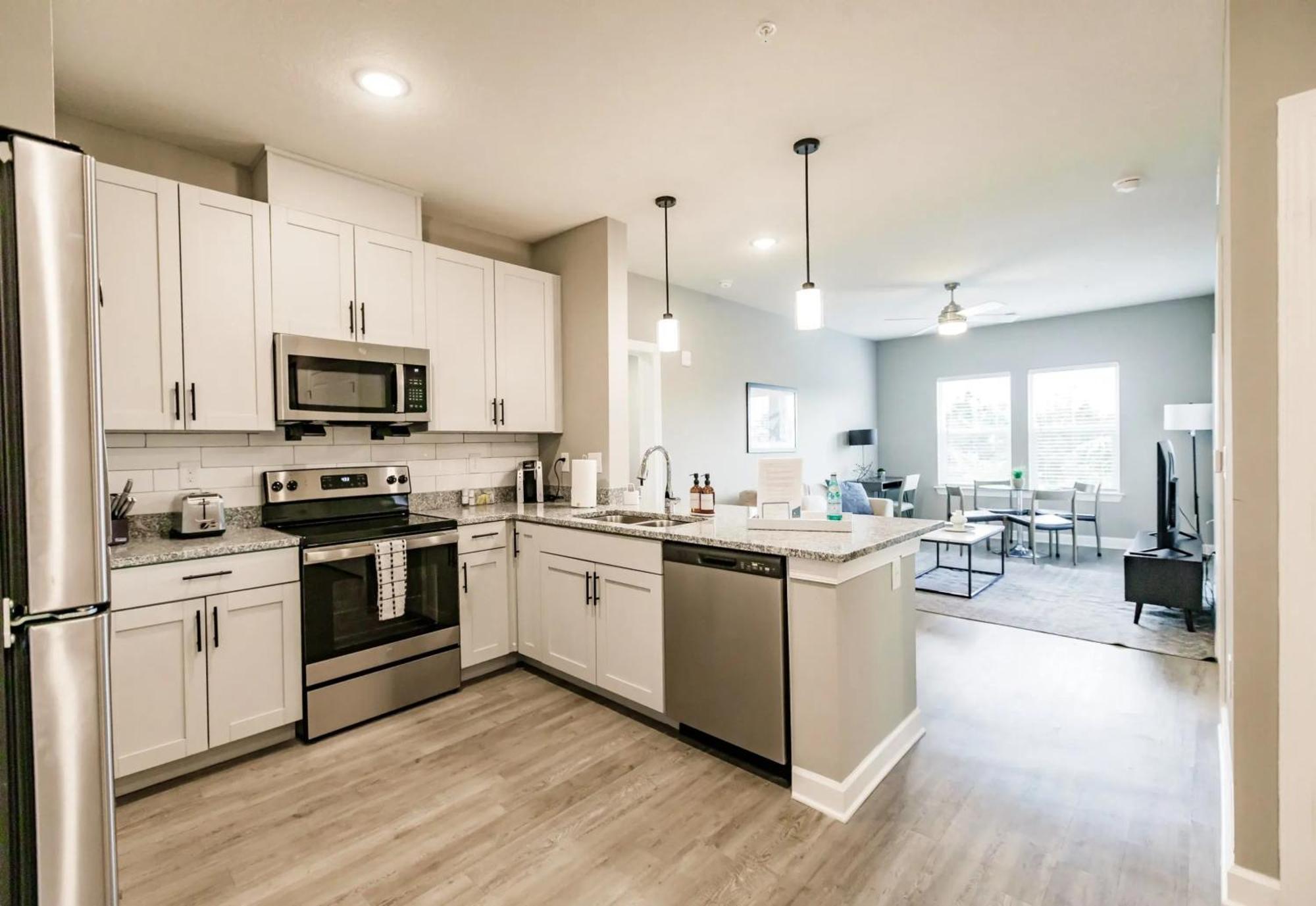 The Vantage Apartments By Barsala Cape Coral Ngoại thất bức ảnh